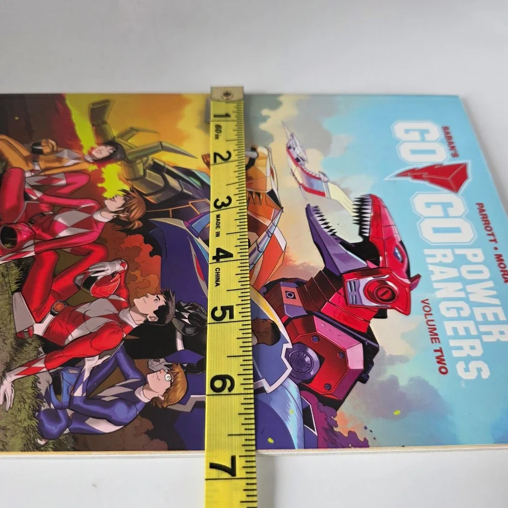 Saban's Go Go Power Rangers Volume 2 TPB Boom Studios 1st Printing Dan Mora 2018